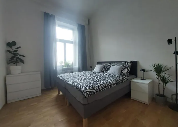 Apartment Edison By The City Centre